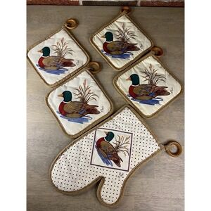Set 5 Vintage Kitchen Potholders 1983 Mallard Wall Hanging Grannycore!